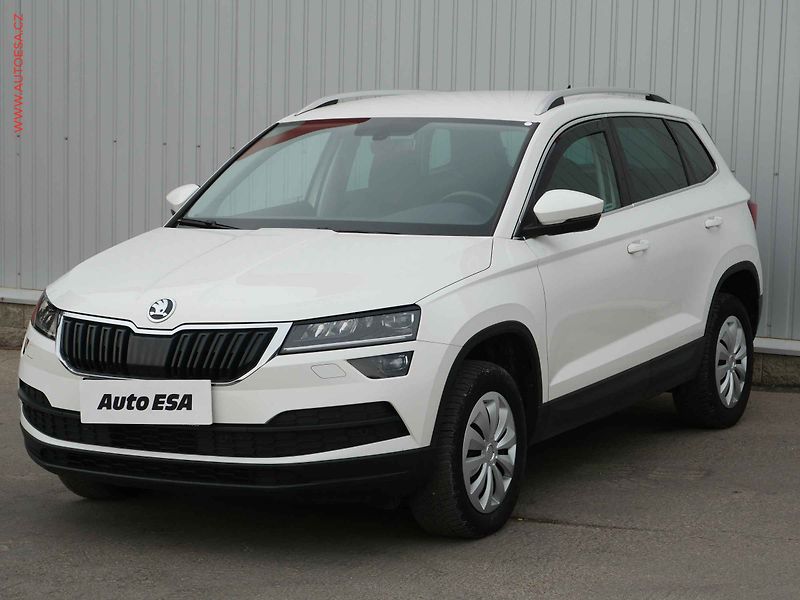 Škoda Karoq (2020) 2.0 TDi, ČR, Style, LED, navi - fotka 3 z 26