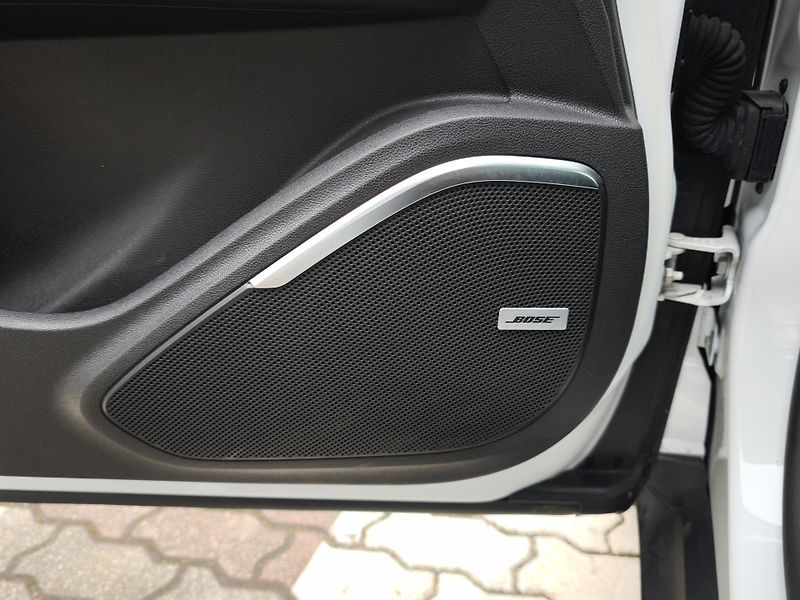 Renault Scénic 2018 1.6 dCi 118kW EDC BOSE - fotka 18 z 33