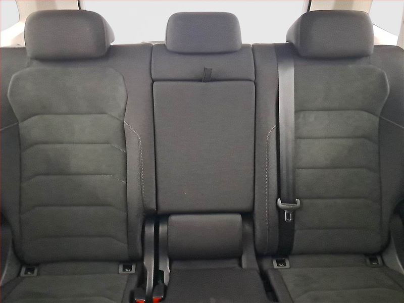 Volkswagen Tiguan Allspace (2023) Life 1.5 TSI - fotka 10 z 19