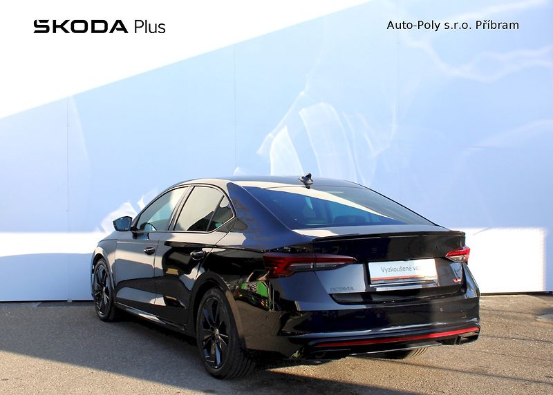 Škoda Octavia (2024) RS 2.0TSI / 195kW 7°DSG - fotka 7 z 24
