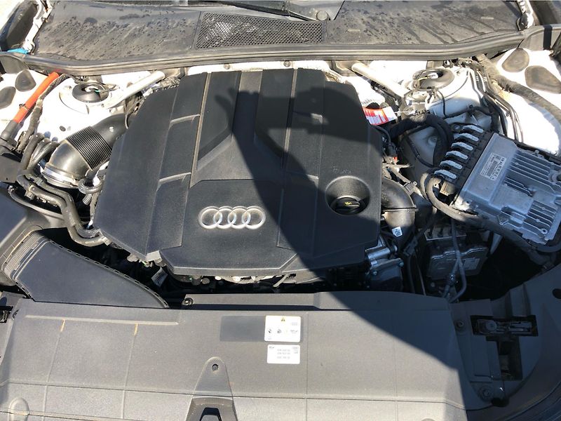 Audi A6 Avant 3,0 TDI Quattro - fotka 30 z 30