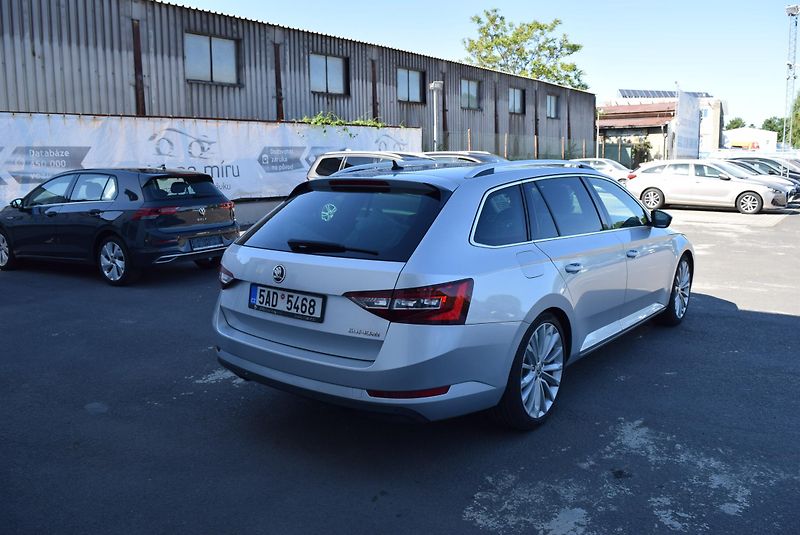 Škoda Superb (2016) 2.0TDI 140kw DSG 