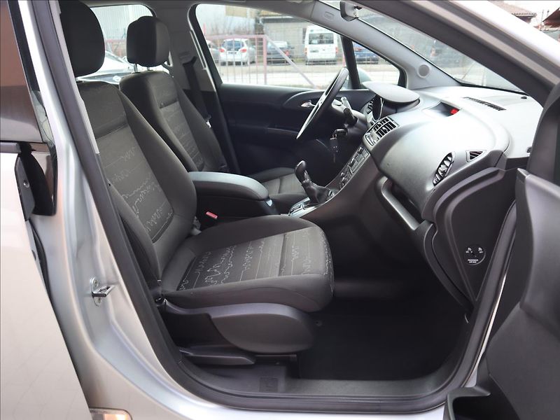 Opel Meriva 1,4 i klima, rozvody - fotka 9 z 27