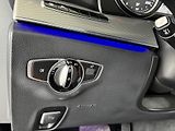 Mercedes-Benz Třídy E 220d 4Matic AMG*REZERVACE! - náhled 29