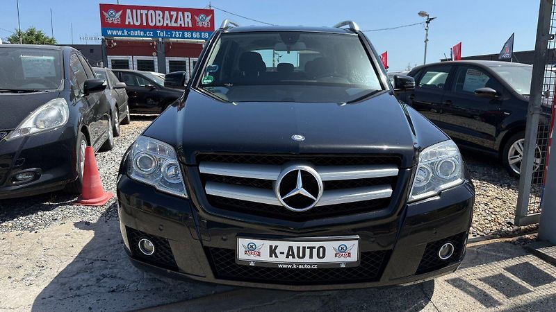 Mercedes-Benz GLK (2011) 250CDi 150kW*4Matic*Tažné* - fotka 2 z 23