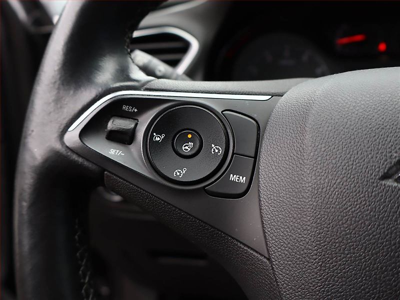 Opel Grandland X (2018) 1.2 Turbo, ČR,1.maj - fotka 14 z 19