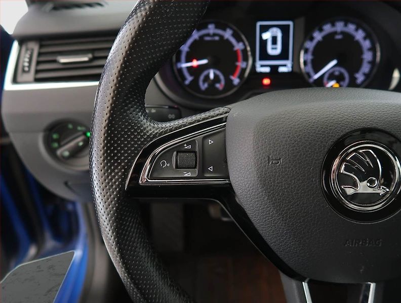 Škoda Octavia (2020) 1.0 TSI, Serv.kniha, Navi - fotka 17 z 22