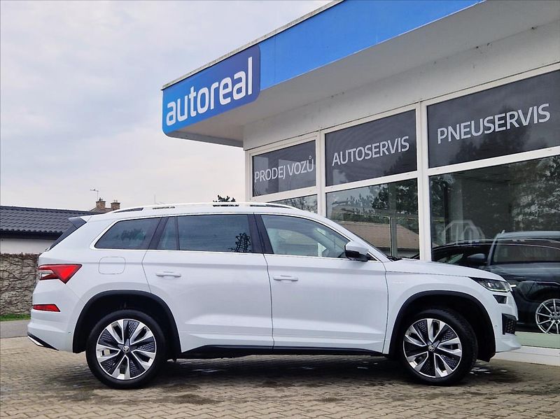 Škoda Kodiaq 2,0 TDI DSG L&K 4x4 TOP Stav - fotka 6 z 32