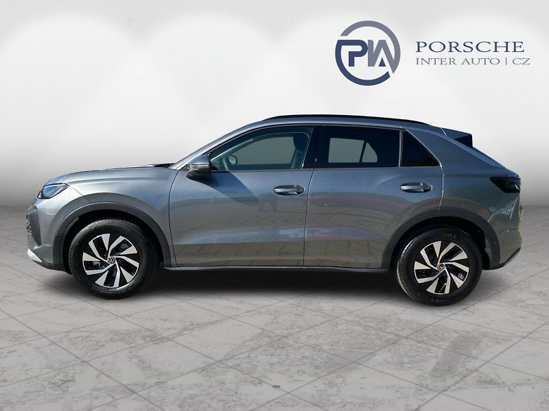 Volkswagen T-Roc (2026) Life 1,5 eTSI 85 kW 7DSG - fotka 3 z 24