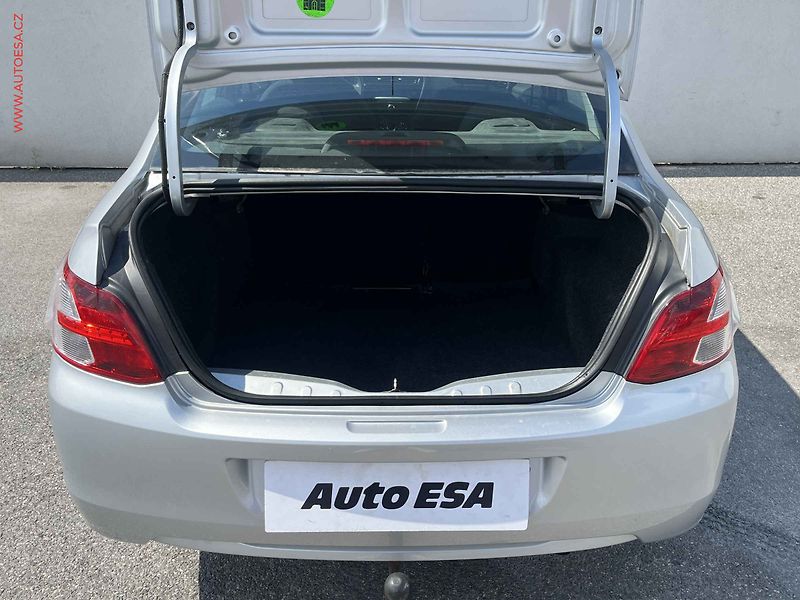 Peugeot 301 (2015) 1.2PT, autoAC, temp. - fotka 7 z 12