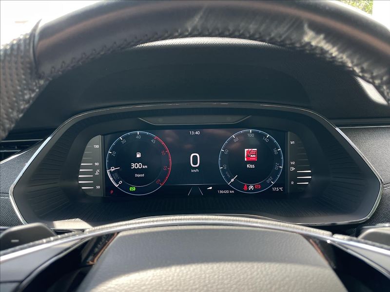 Škoda Octavia 2,0 TDI DSG 4x4 Style Plus LED - fotka 9 z 23
