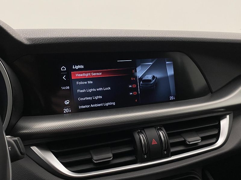 Alfa Romeo Stelvio VELOCE 2.2JTDm REZERVACE - fotka 57 z 62