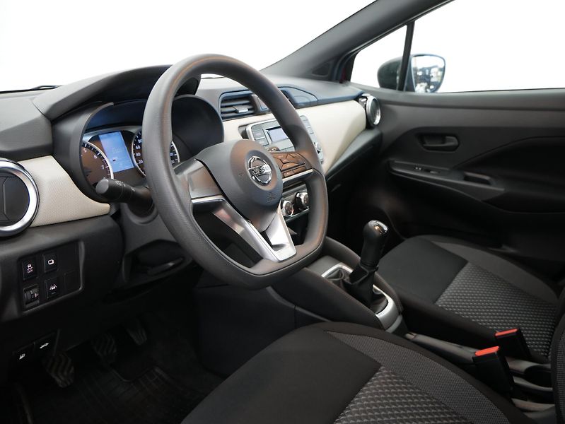 Nissan Micra - fotka 14 z 23