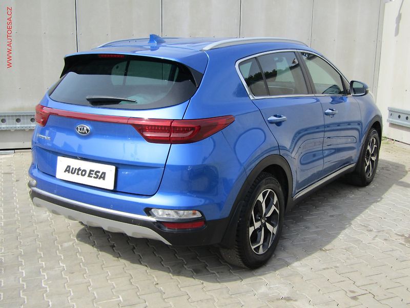 Kia Sportage (2021) 1.6 CRDi, ČR, TOP - fotka 4 z 21
