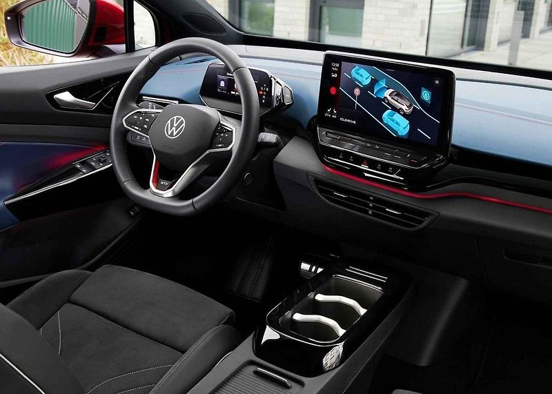 Volkswagen ID.4 GTX umí dobře manévrovat i v těsnějších prostorách