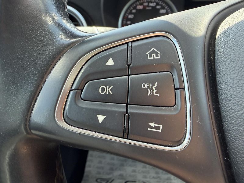 Mercedes-Benz Třídy C 200d FULL LED NAVIGACE 2X KOLA - fotka 18 z 43