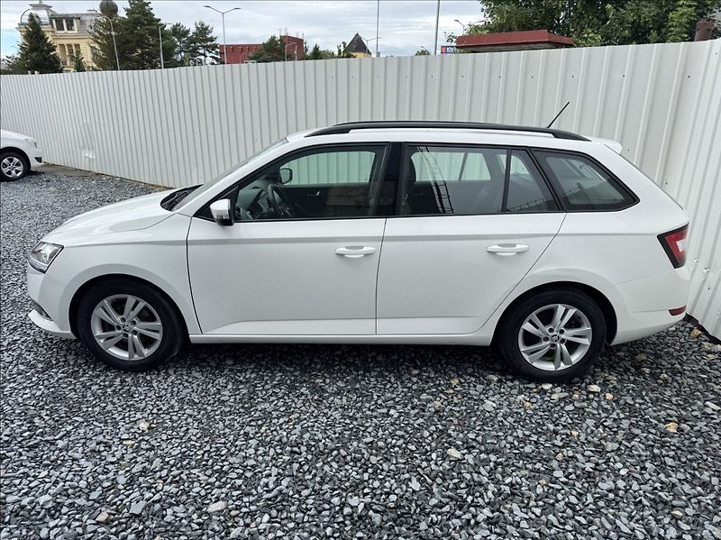 Škoda Fabia 1,0 TSI DPH tažné 1.maj. ČR - fotka 4 z 50