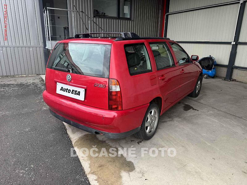 Volkswagen Polo (1998) 1.6 i, AC - fotka 2 z 3