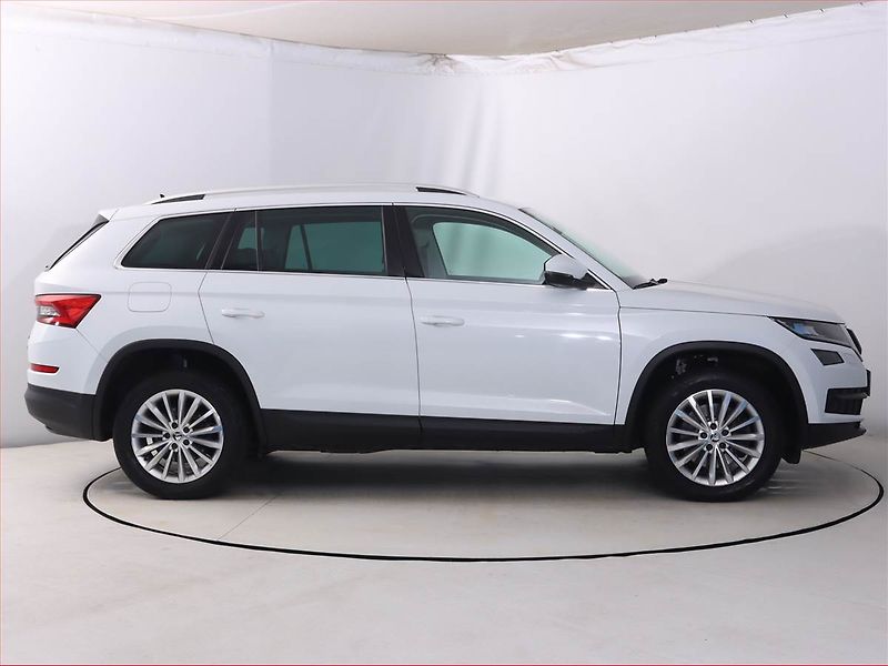 Škoda Kodiaq (2019) 2.0 TSI - fotka 6 z 26
