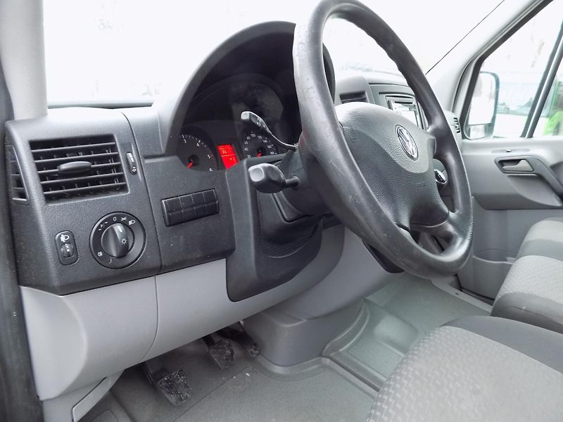 Volkswagen Crafter (2013) 2 0 120KW L2H2 SERVISKA - fotka 17 z 43