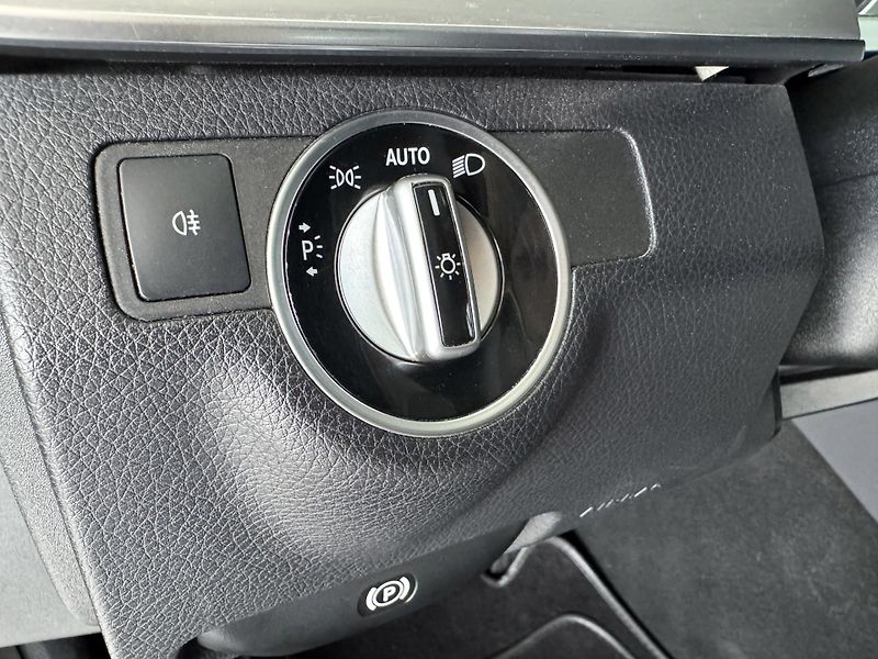Mercedes-Benz Třídy E 250d BT*9G-Tronic*LED*El.Kufr - fotka 24 z 31