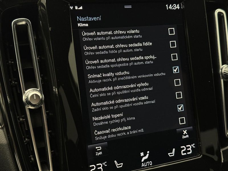Volvo XC40 T4 RECHARGE ULTIMATE AUT - fotka 41 z 51