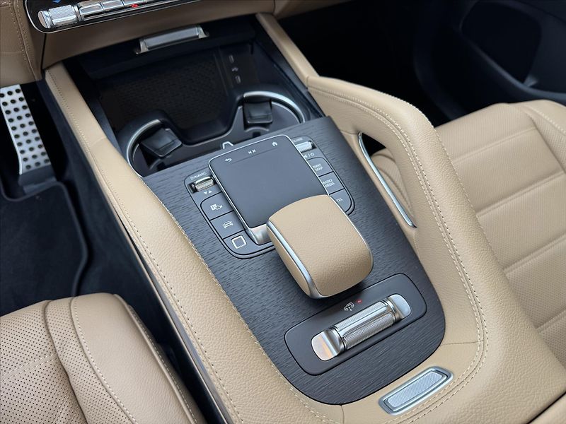 Mercedes-Benz GLS 350d 4M*NEZÁVISLÉ*MASÁŽ - fotka 32 z 52