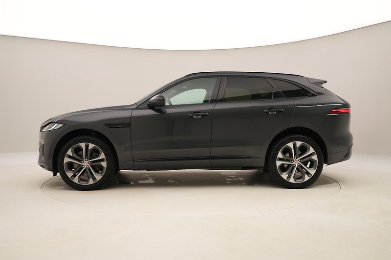 Jaguar F-Pace D300 R-DYNAMIC HSE AWD AUT CZ - fotka 9 z 48