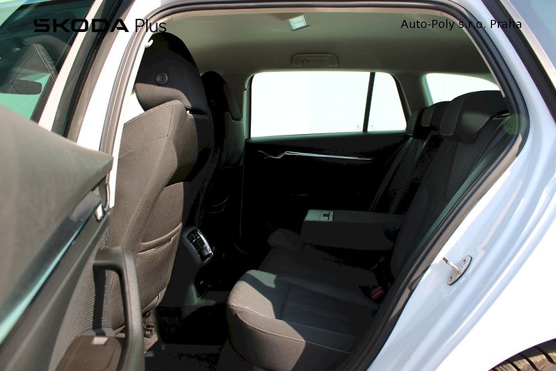 Škoda Octavia (2023) Combi Style 1.5 TSI 110 kW DSG - fotka 23 z 26