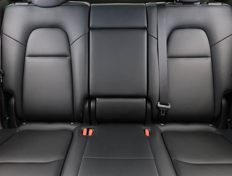 Tesla Model Y (2022) Long Range AWD 79kWh, SoH 91% - fotka 10 z 33