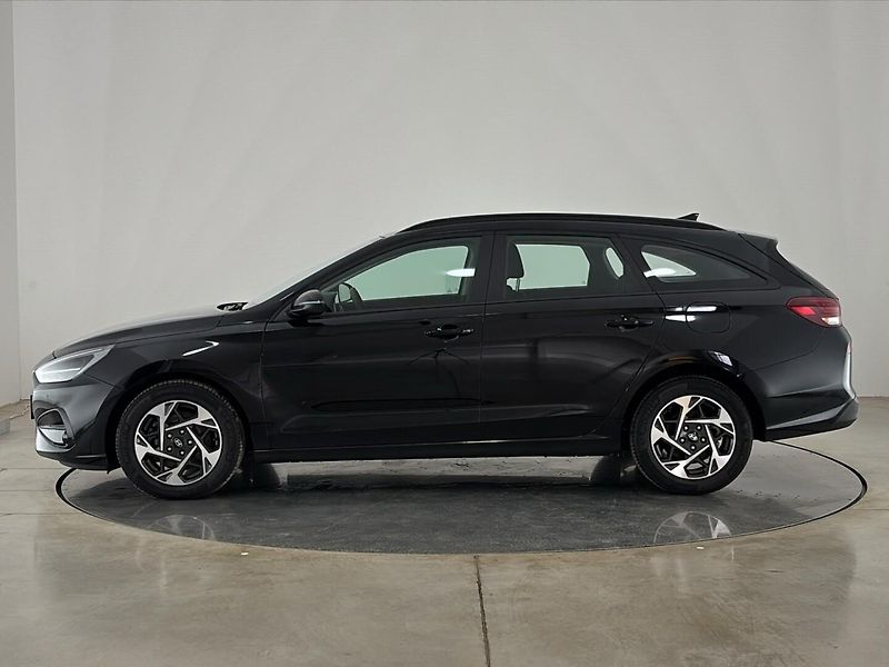 Hyundai i30 Smart DCT - fotka 3 z 26