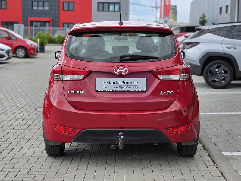 Hyundai ix20 (2014) 1,4i 66kW - fotka 4 z 16