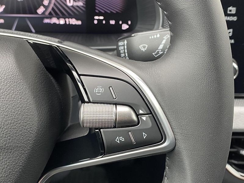 Škoda Scala 1,0 TSI 85 kW Selection - fotka 15 z 27
