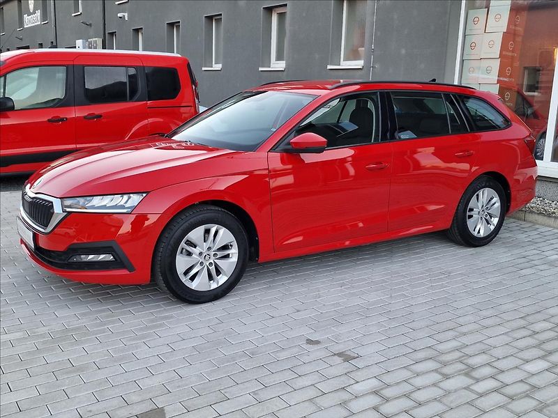 Škoda Octavia 2.0TDI DSG Ambition,ČR,1.Maj. - fotka 6 z 50