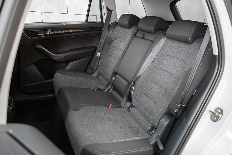 Škoda Kodiaq 2.0 TDI 4x4*STYLE*TAŽNÉ*ČR 1.M - fotka 17 z 49