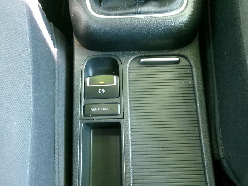Volkswagen Tiguan (2010) 1,4 TSI 4MOTION CAM - fotka 23 z 28