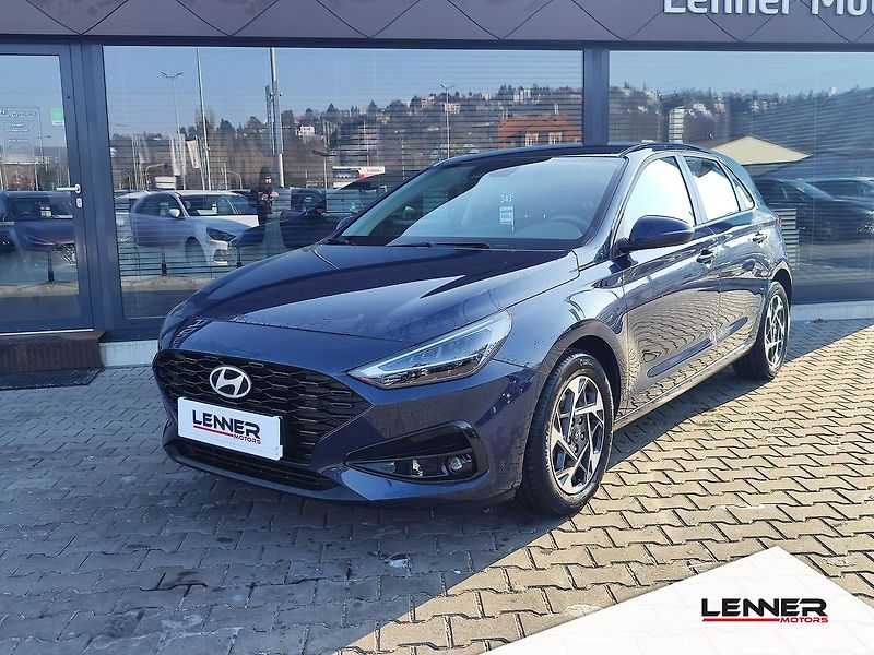 Hyundai i30 1.5i/71kW Comfort 16 - fotka 1 z 29