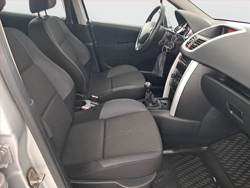 Peugeot 207 (2011) 1.4 VTi, po STK, za super cenu - fotka 9 z 15