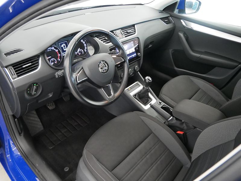 Škoda Octavia - fotka 14 z 24
