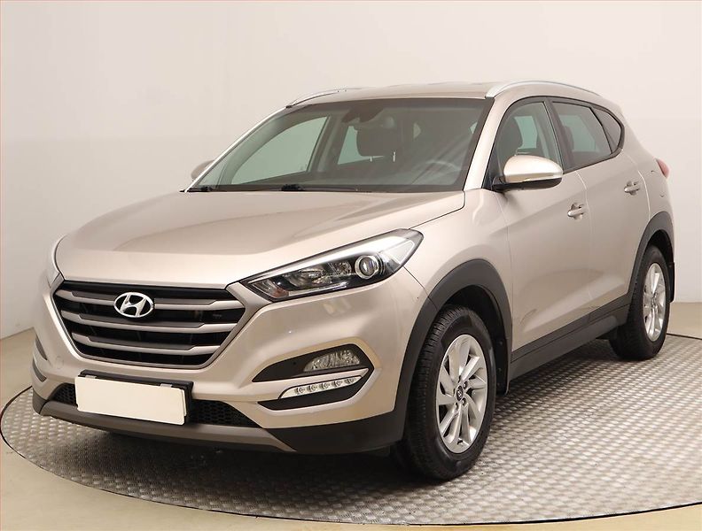 Hyundai Tucson (2016) 1.7 CRDi, Serv.kniha, Navi - fotka 2 z 18