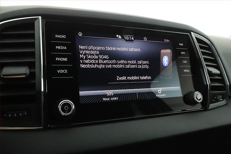 Škoda Karoq (2022) Style 2.0 TDI - fotka 16 z 20