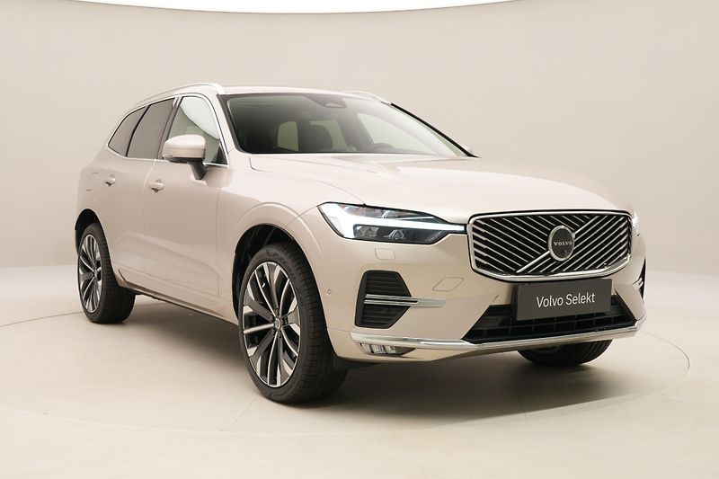 Volvo XC60 B5 AWD BRIGHT ULTRA AUT CZ - fotka 15 z 60