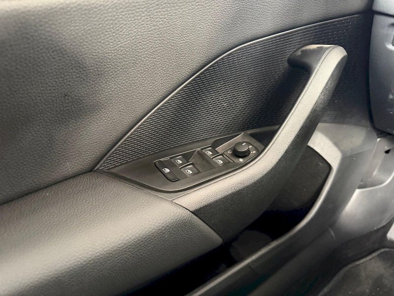 Škoda Octavia (2024) Selection Combi 1.5 TSI / 110 - fotka 7 z 27