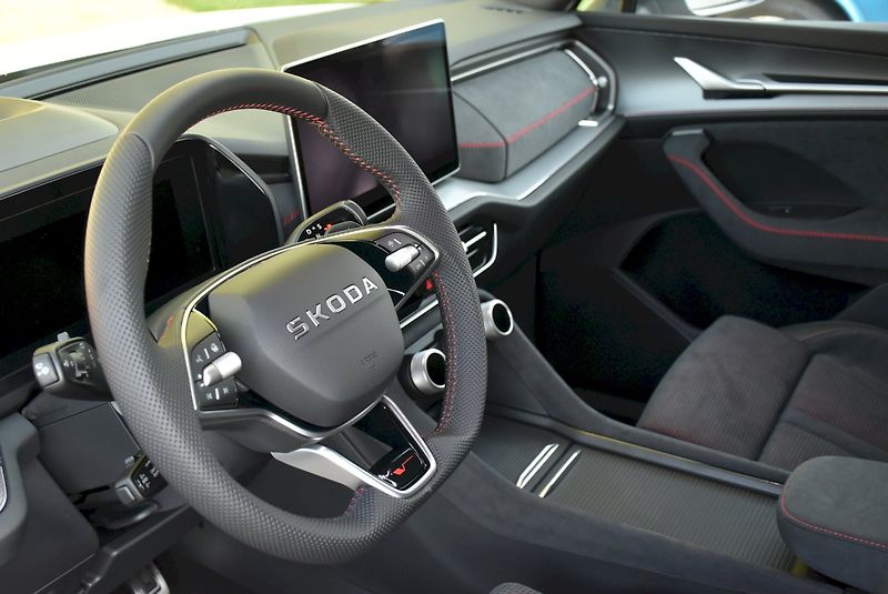 Škoda Kodiaq (2026) RS 2,0 TSI 195 kW 7-stup. auto - fotka 21 z 46