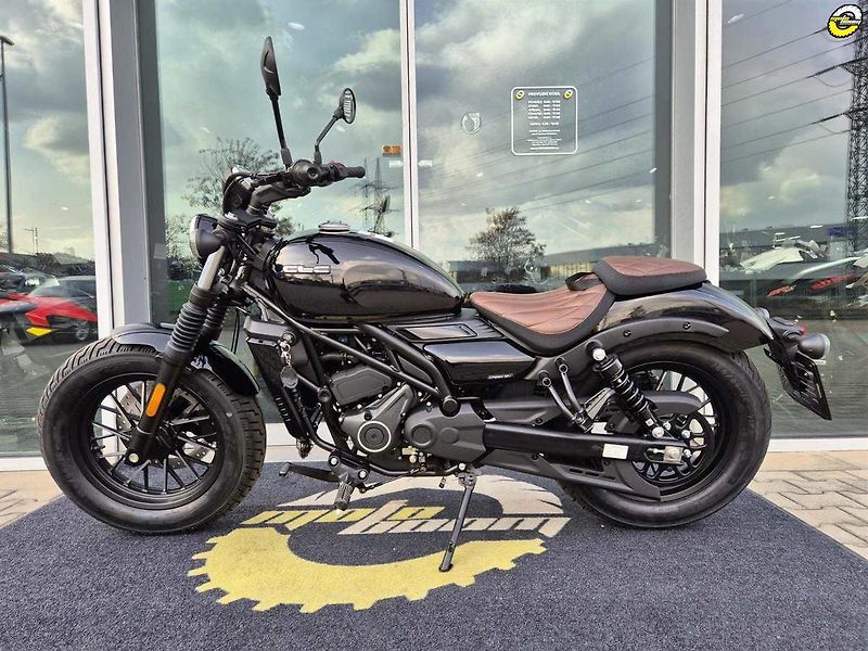 CFMOTO (2026) 250 CL-C - fotka 24 z 37