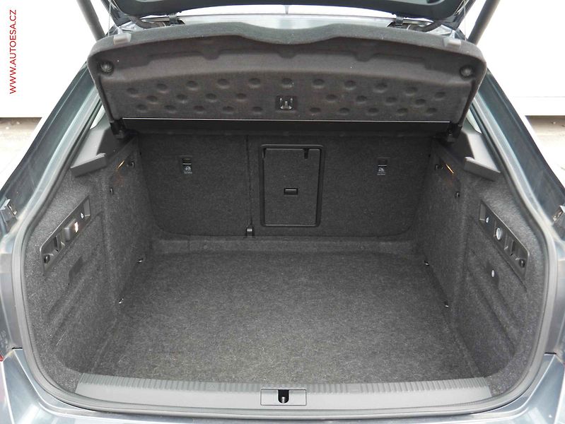 Škoda Superb (2015) 2.0 TDi 4x4, DSG, navi, bixen - fotka 7 z 20
