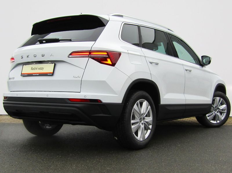 Škoda Karoq (2026) Top Selection 2,0 TDI 4x4 DSG - fotka 9 z 30