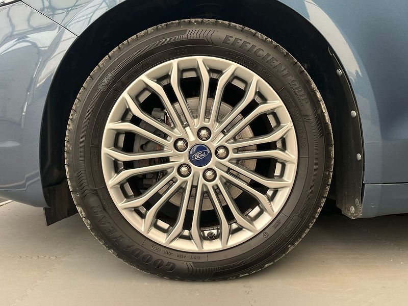 Ford Mondeo 2.0 EB 140 kW Titanium servis - fotka 47 z 56