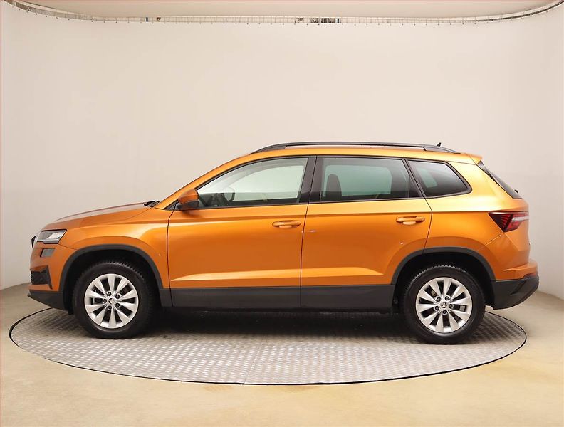 Škoda Karoq (2024) Fresh 1.5 TSI - fotka 3 z 22