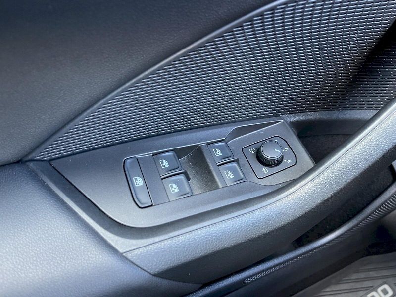 Škoda Octavia (2024) 2.0 TDI 85kW Ambition Plus com - fotka 22 z 34